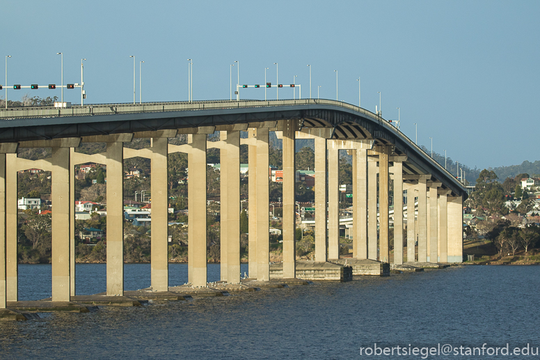 tasman bridge